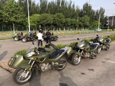 新手司機(jī)不可以單獨(dú)開車上高速