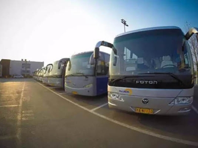 東方時(shí)尚接送車