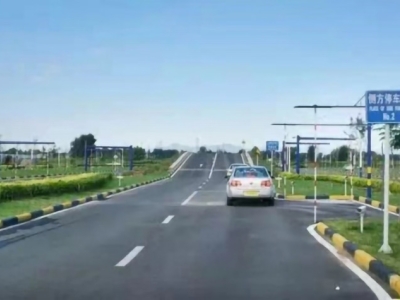 臺風天能開車嗎？應該注意些什么呢？