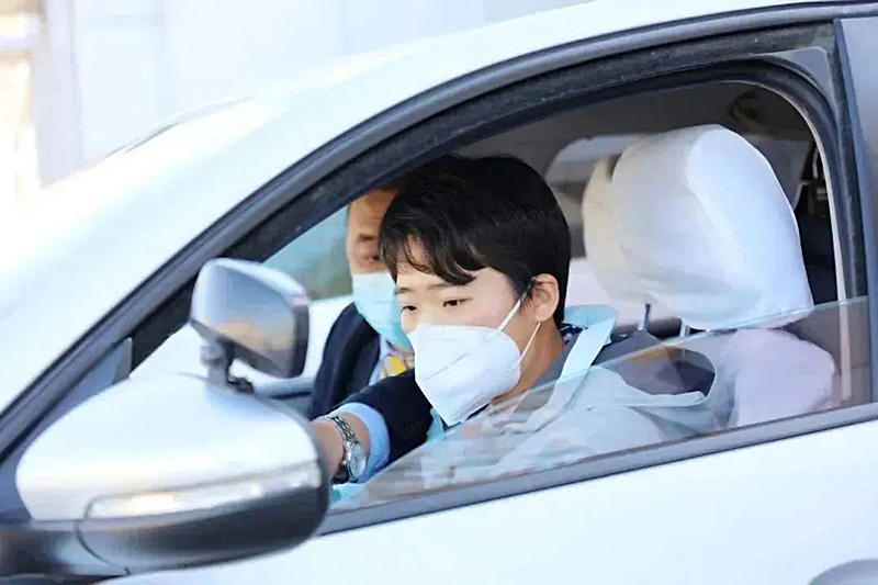 東方時尚駕校教你開車門必備良好習(xí)慣